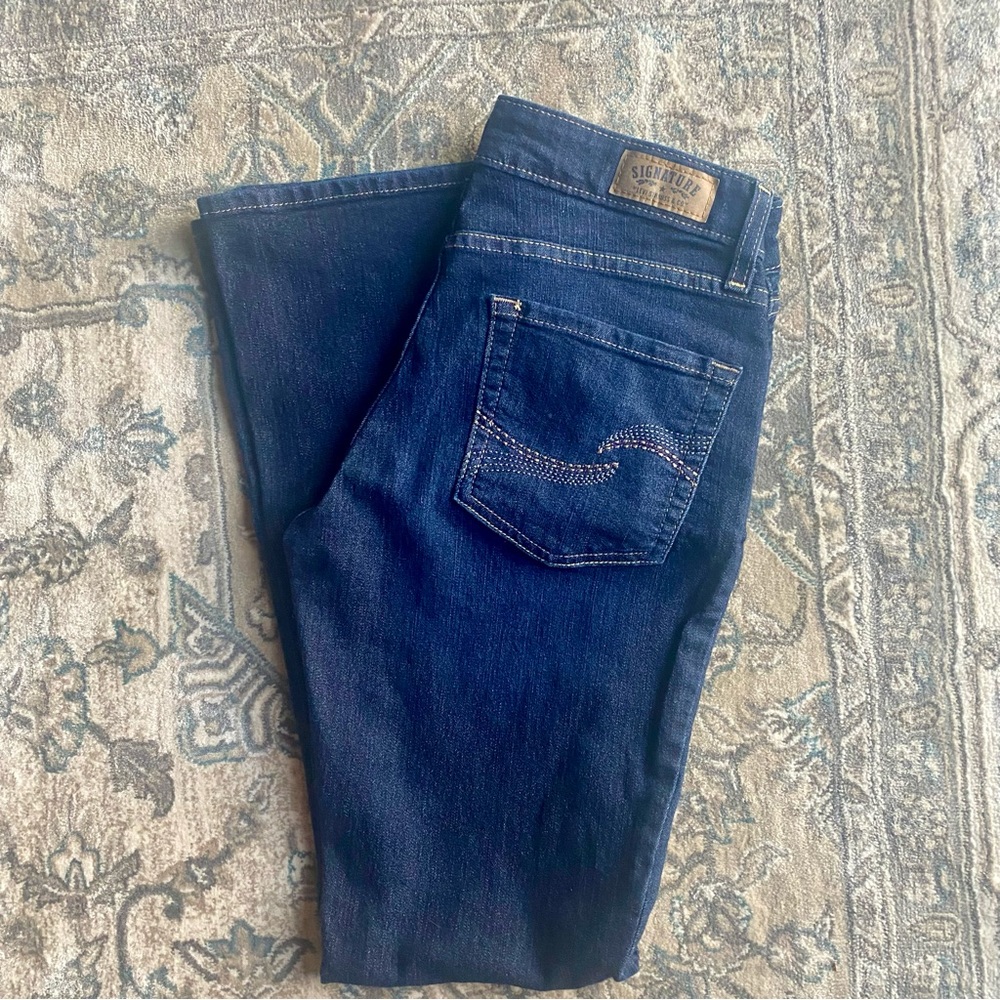 Levi Signature Modern Bootcut jeans women’s size 6
